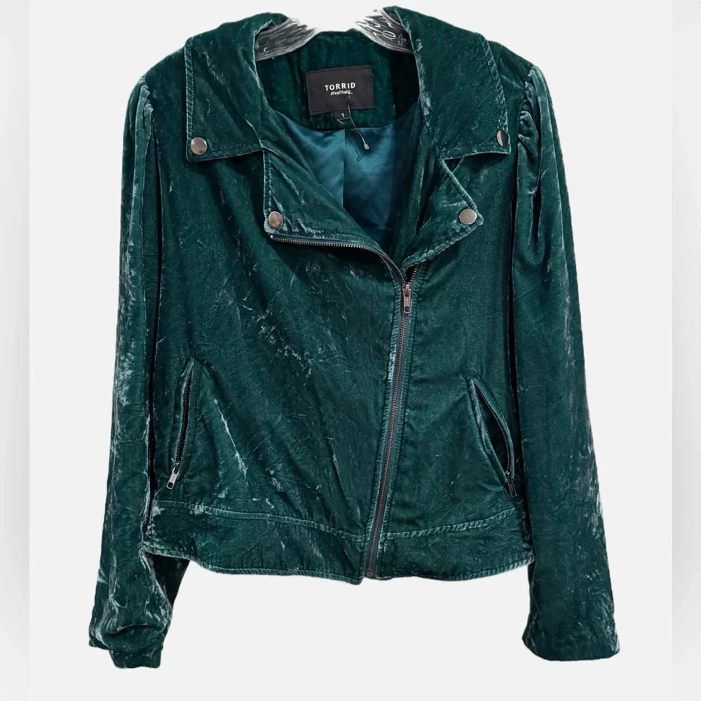 Torrid | Velvet Moto Jacket – Botanical Garden Green – Luxe Soft Texture - Picture 14 of 14